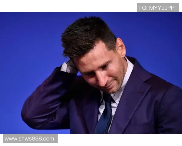 巴萨留念梅西一队首秀22周年：传奇从这儿开端